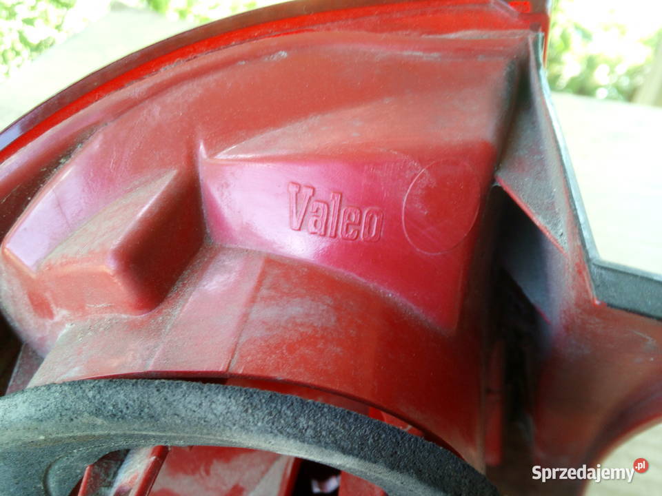 Lampa tylna prawa Toyota Avensis 19982000 mazowieckie Sochaczew