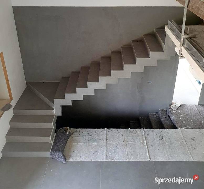Szare płytki na schody 120x30 barwione w masie Łask