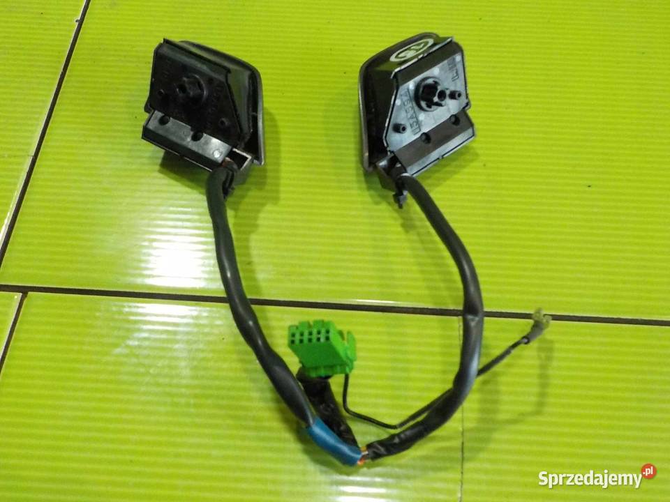 LEGACY IV 06r przelaczniki kierownicy 15A694 Suków