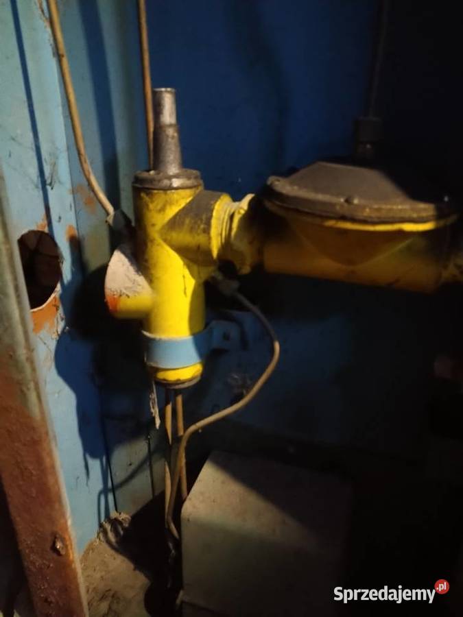 Piec gazowy z demontażu Świdnik
