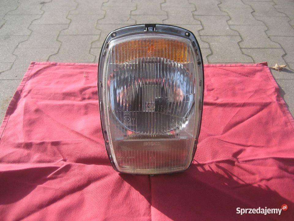 mercedes 114 w114 a114 lampa przód prawa bosch Rakoniewice