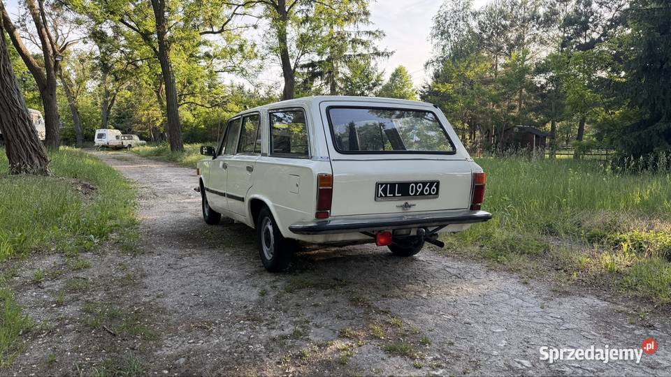 Fiat 125p kombi NIE sanitarka Warszawa