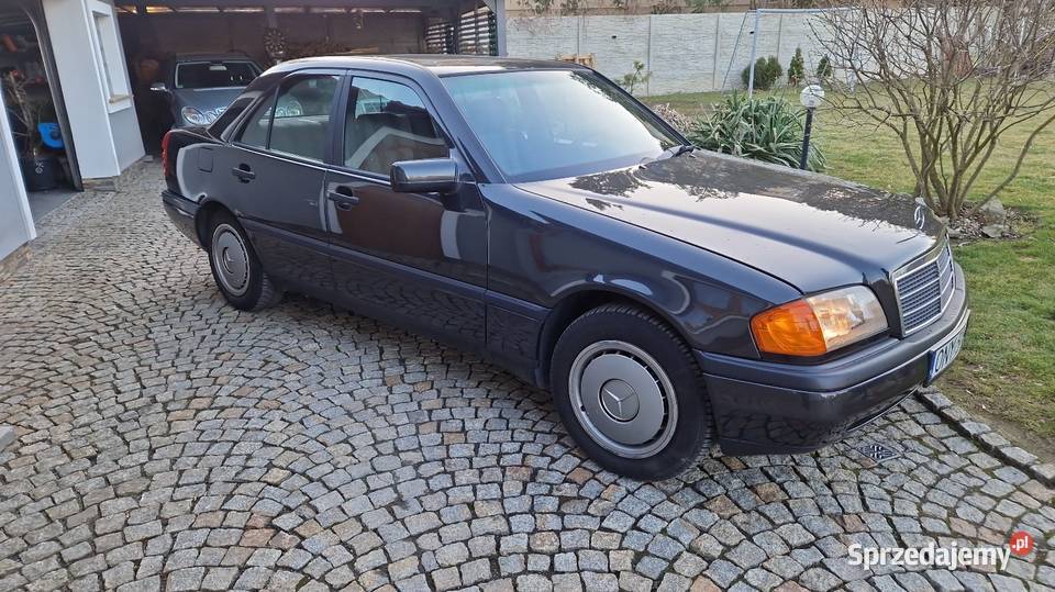 Klasyk nieuszkodzony opolskie Paczków