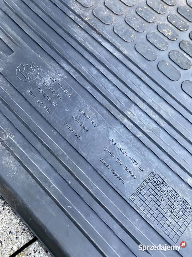 Oryginalne dywaniki gumowe Skoda Roomster 0615 mazowieckie