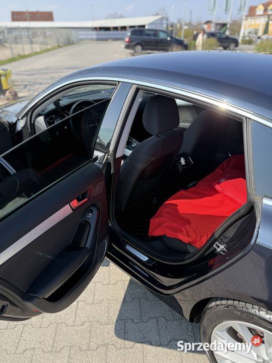 AUDI A5 18TFSI 2012 manualna Tuszyma sprzedam