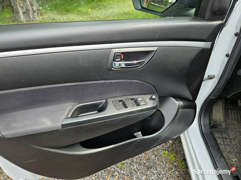 Suzuki Swift 4 x 4 Klimatyzacja Podgrzewane immobilizer śląskie Ruda Śląska