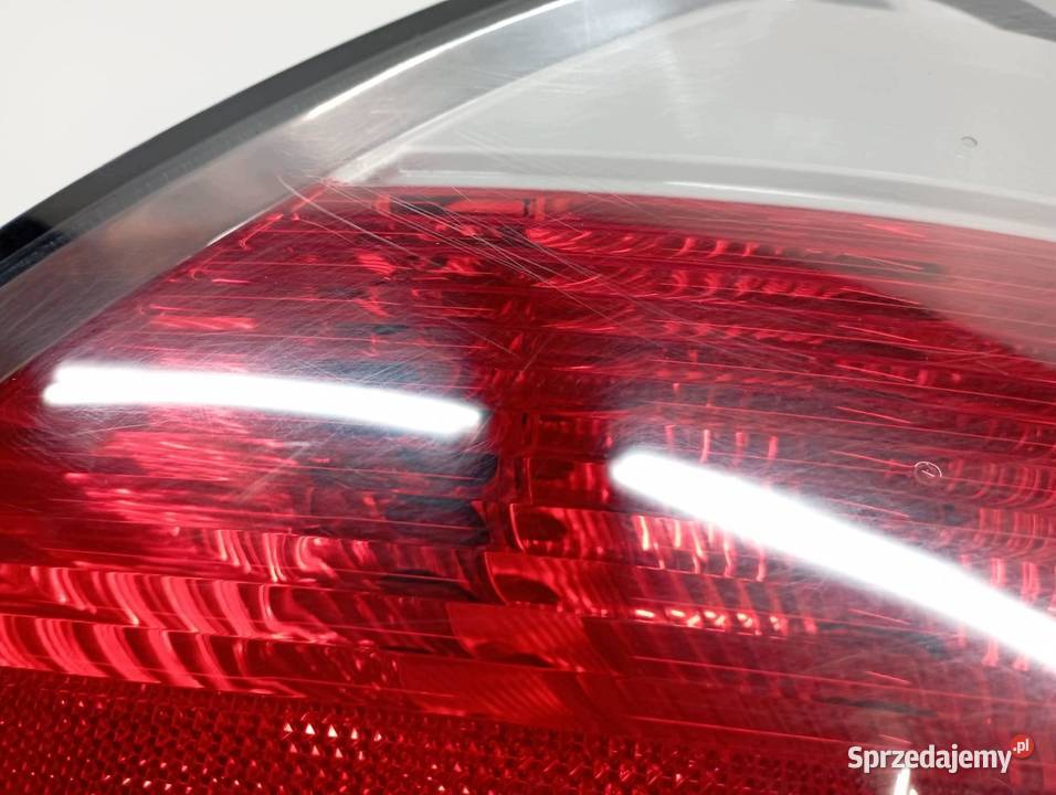 LAMPA TYŁ PRAWA 5D HB Opel Astra III 20042014 H