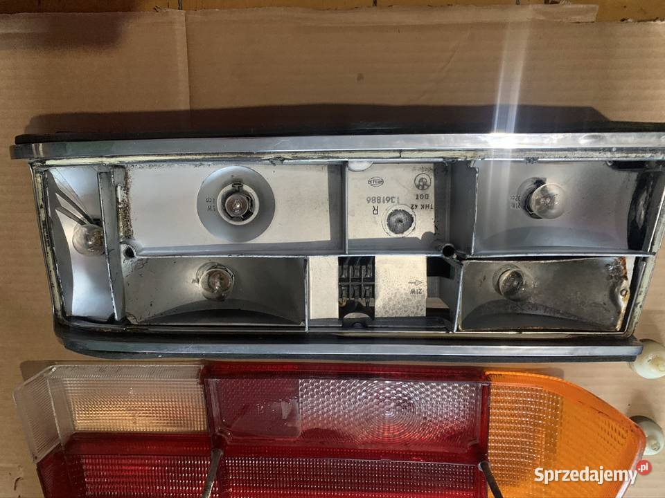 BMW e24 628 lampa prawy tył prawe Mszana