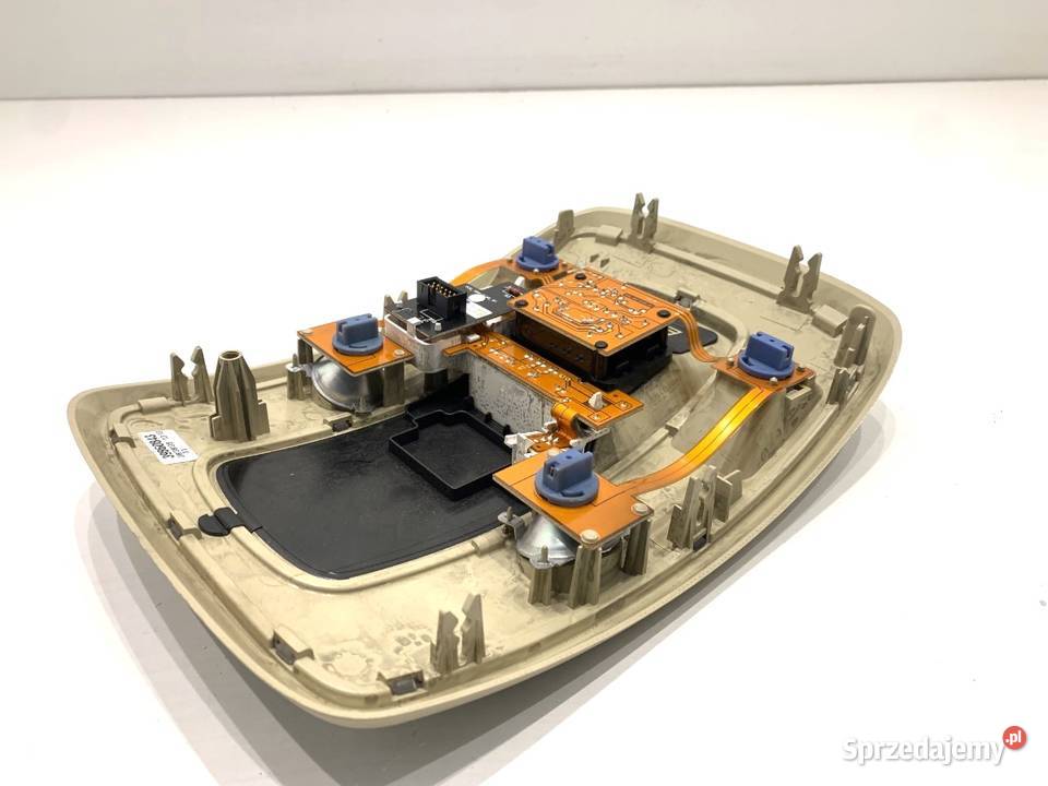 LAMPA SUFITOWA VOLVO V70 III 39860843 Kombi 0716 sprzedam