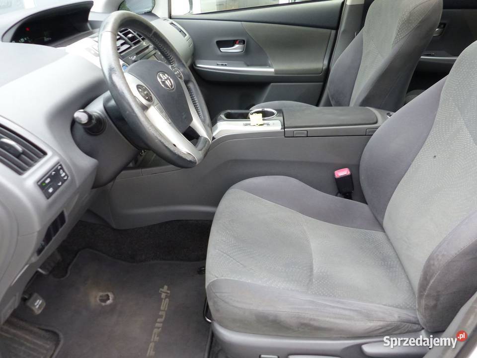TOYOTA PRIUS 18 HYBRYDA 7OS Kraków