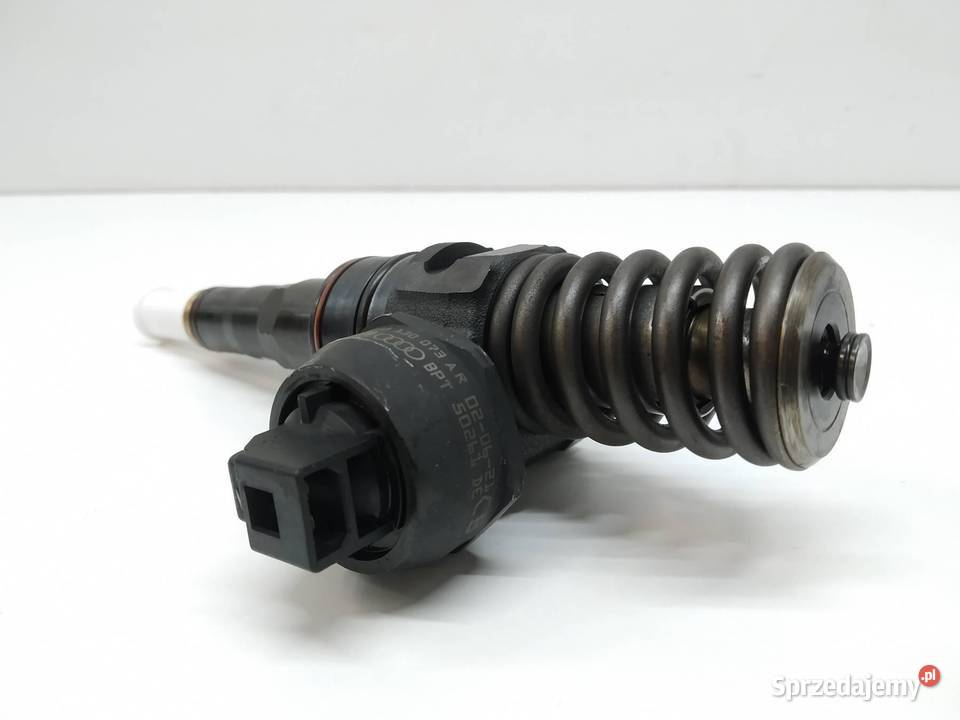 POMPOWTRYSKIWACZ 038130073AR 19 TDI VW