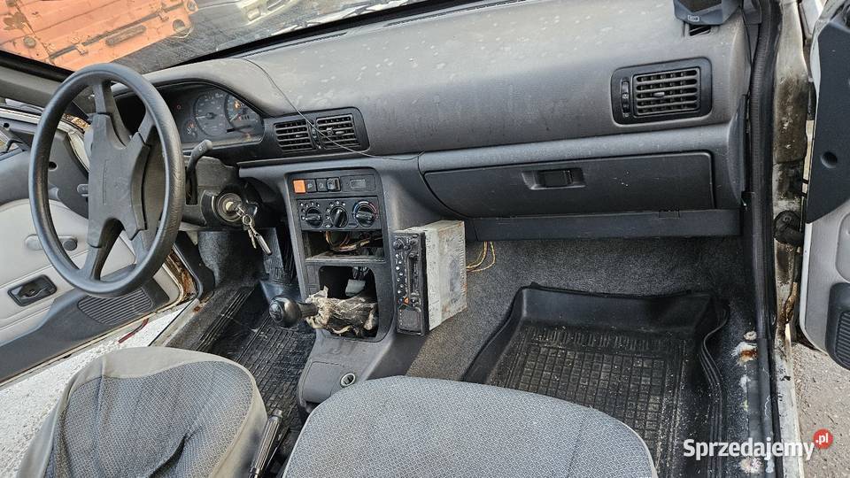 Polonez karetka ambulans pogotowie manualna lubelskie Kock