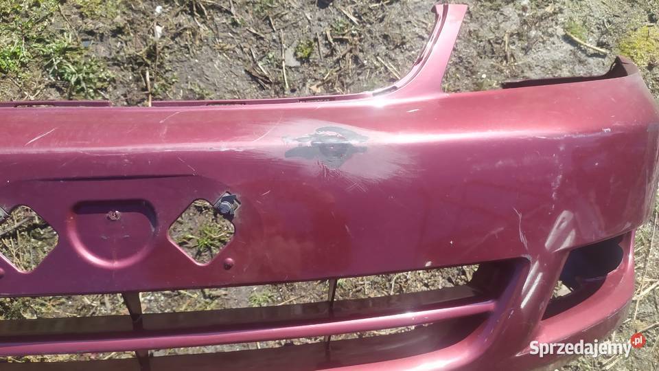 Toyota Corolla sedan kombi e12 zderzak przód zderzaki Byków sprzedam