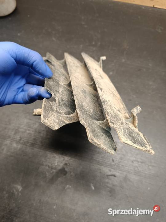 Kratka osłona owiewka chłodnicy plastik części Gołaczewy