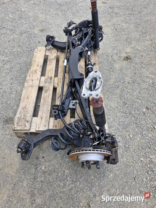 BMW X1 F48 ZAWIESZENIE TYŁ TYLNE WÓZEK PÓŁOŚ dolnośląskie sprzedam