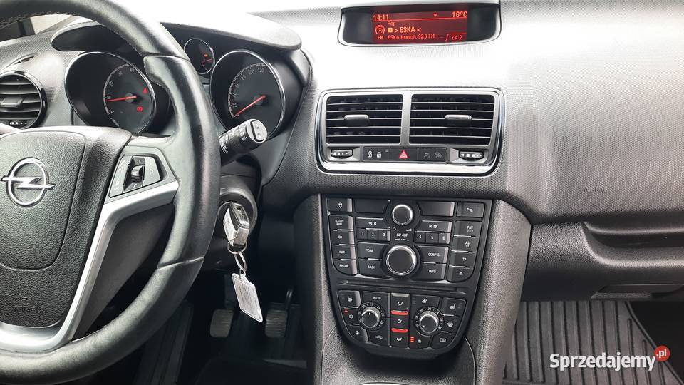 Opel Meriva Lift 14 Turbo benzyna 2014 r Super światła przeciwmgielne lubelskie
