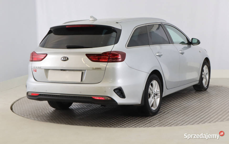 Kia Ceed 16 CRDi MHEV światła przeciwmgielne Zabrze