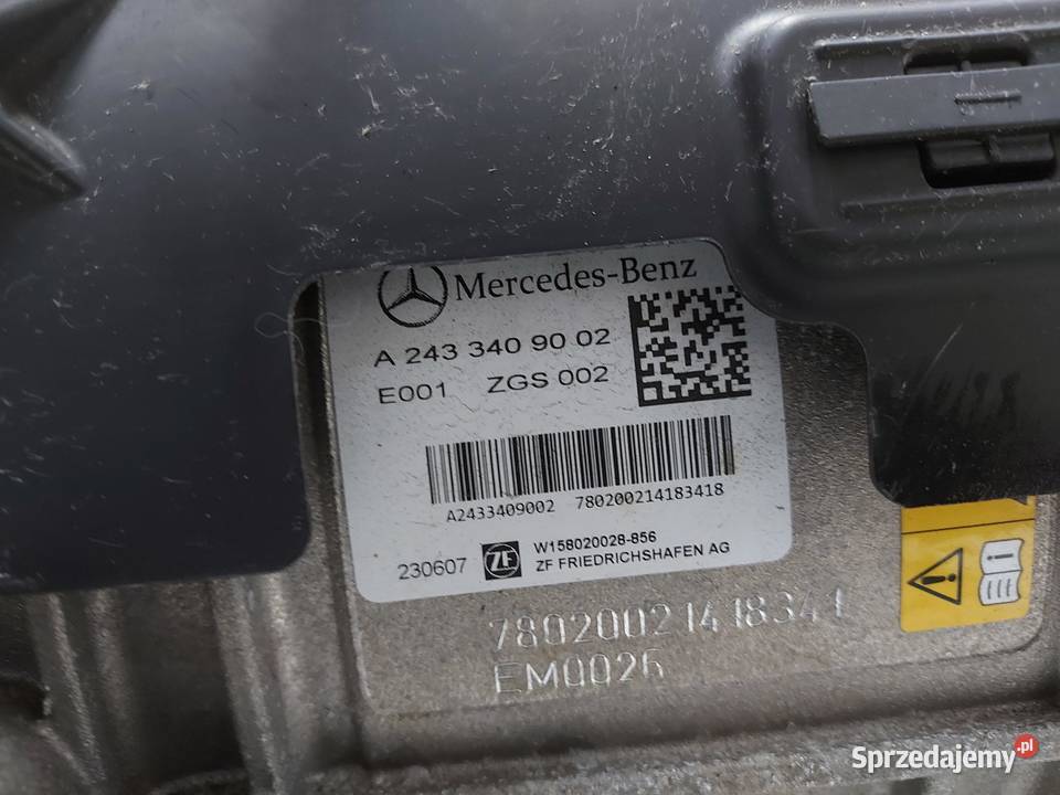 Mercedes EQA 250 W243 SILNIK ELEKTRYCZNY