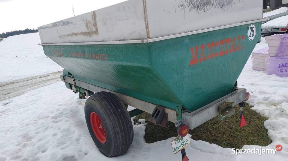 Przyczepa paszowóz Maszyny rolnicze Rabka-Zdrój