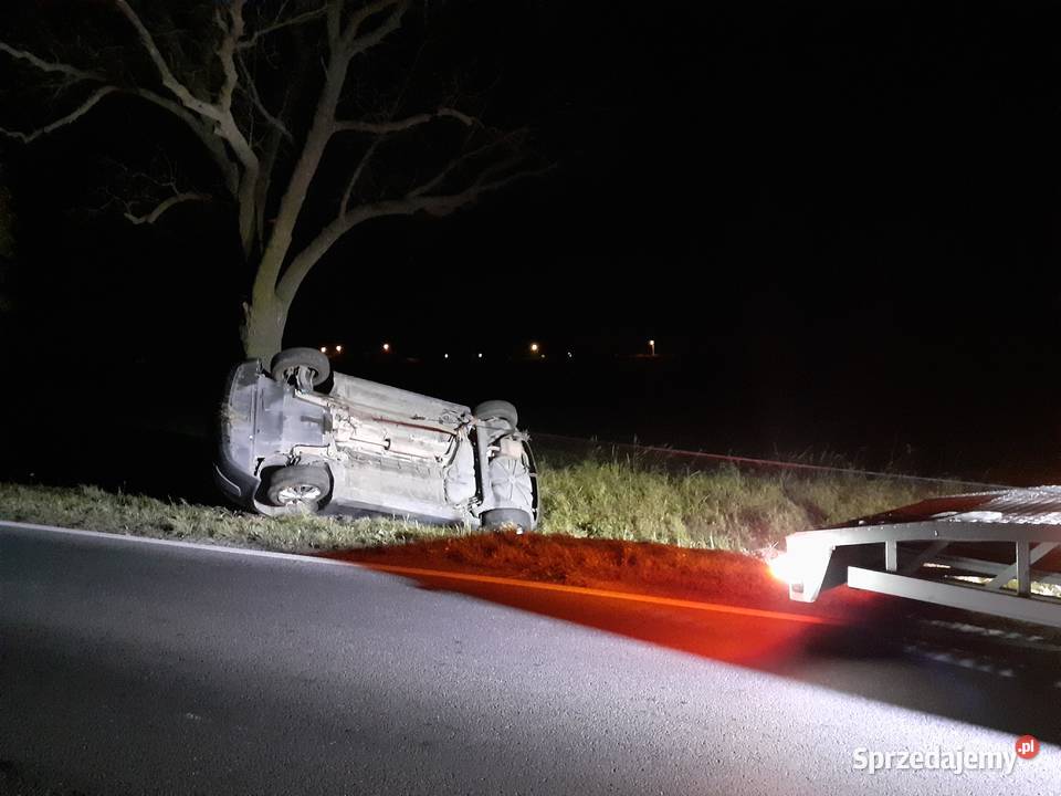 Pomoc drogowa 24h Wyciaganie aut z rowów Leszno