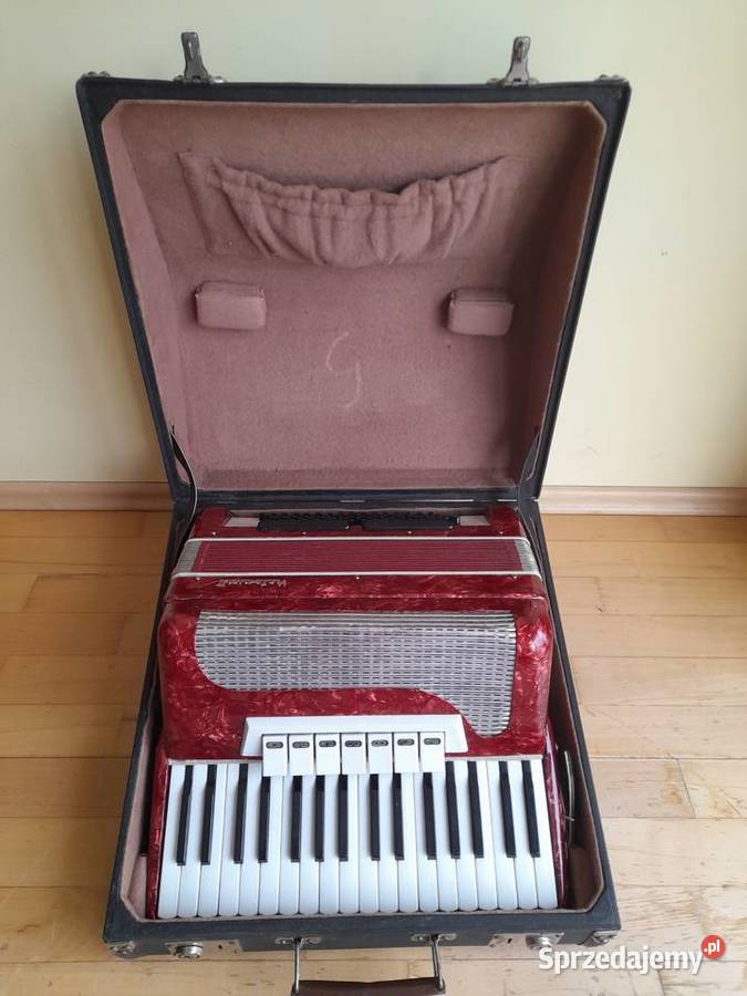 Akordeon Victoria II 80 basowy z walizką Instrumenty dęte Gorzów Wielkopolski sprzedam