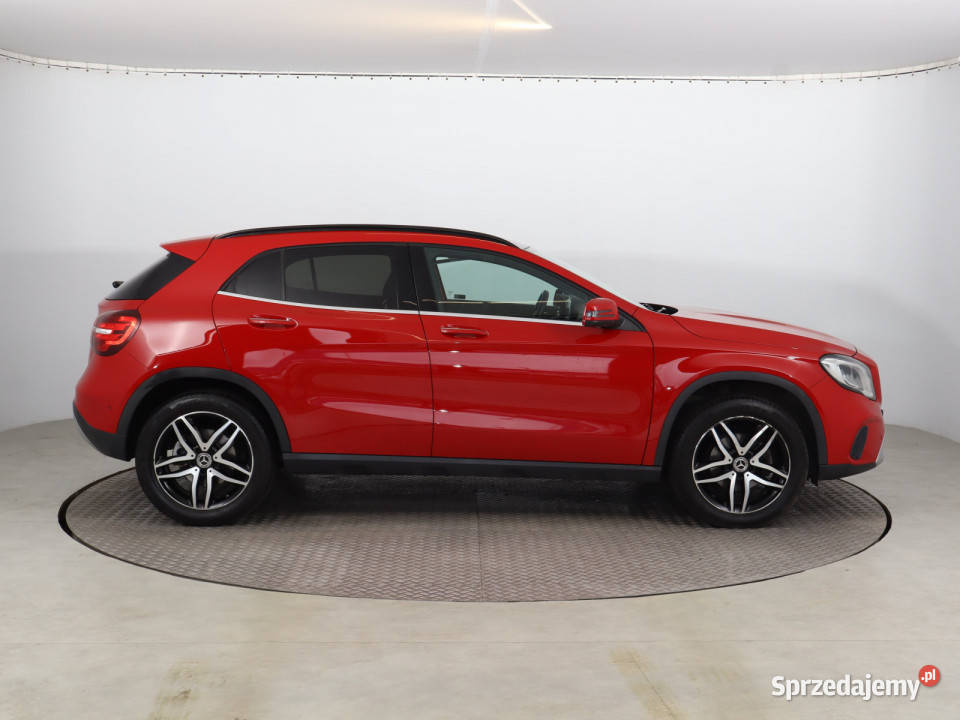 Mercedes GLA GLA 200 benzyna Bielany Wrocławskie