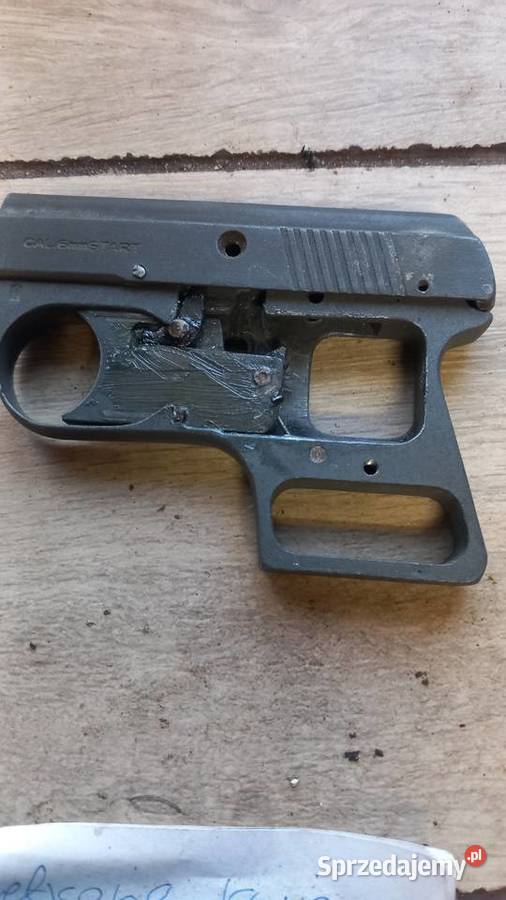 Straszak Slavia pistolet hukowy startowy 6mm Sport i Wypoczynek małopolskie Rożnowa sprzedam