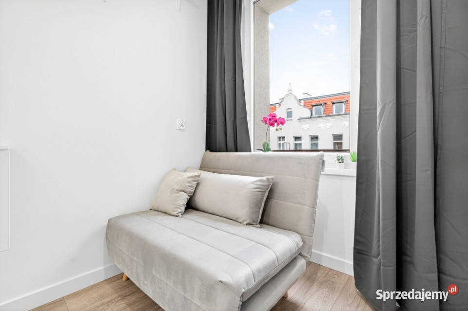 Nowoczesny pokój z prywatną łazienką obok Mieszkania zachodniopomorskie Szczecin