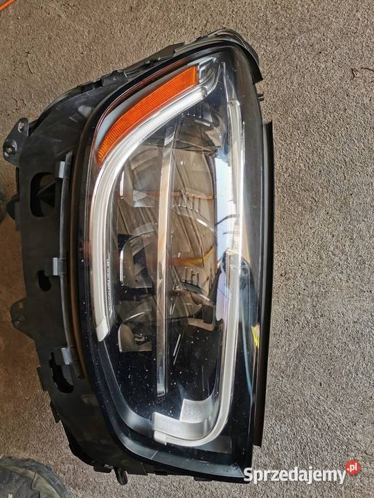 MERCEDES GLC X253 LIFT 19 REFLEKTOR LAMPA LED