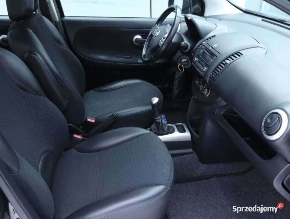 Nissan Note 14 światła przeciwmgielne