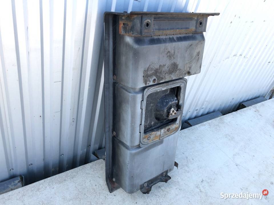 STOPIEŃ KABINY LEWY RENAULT TRUCKS MAGNUM 128 ciężarowe