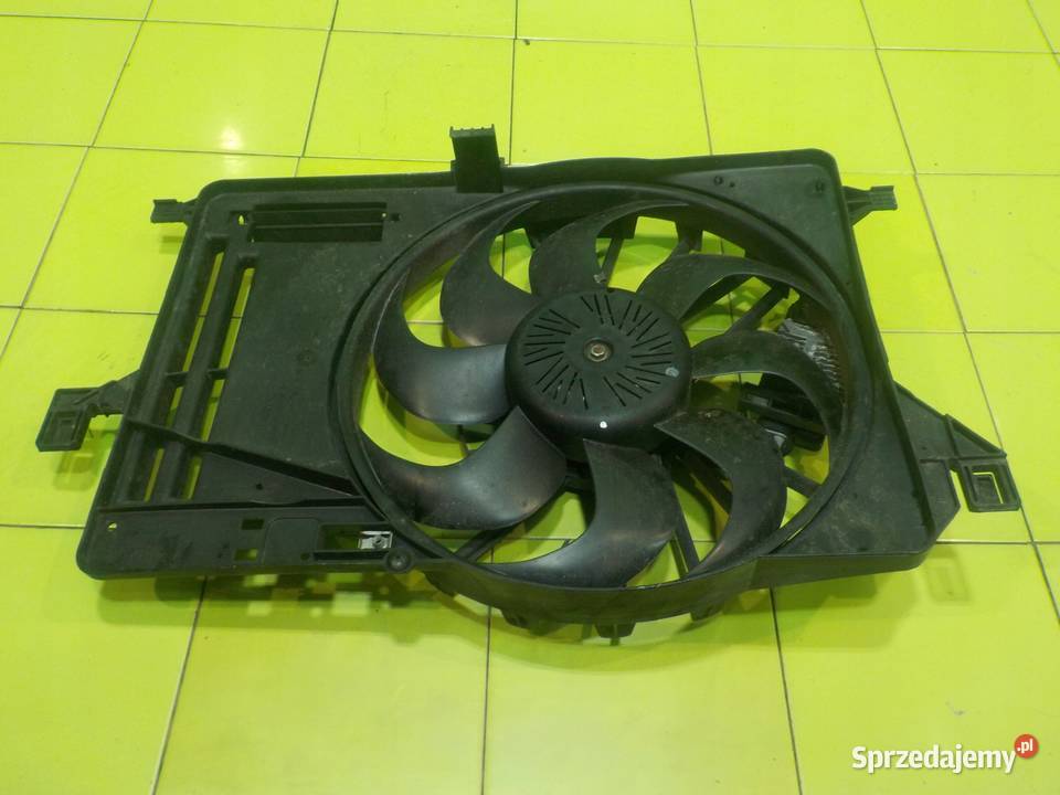 FORD FOCUS MK3 10 B 12r HB 5D wentylator Suków sprzedam