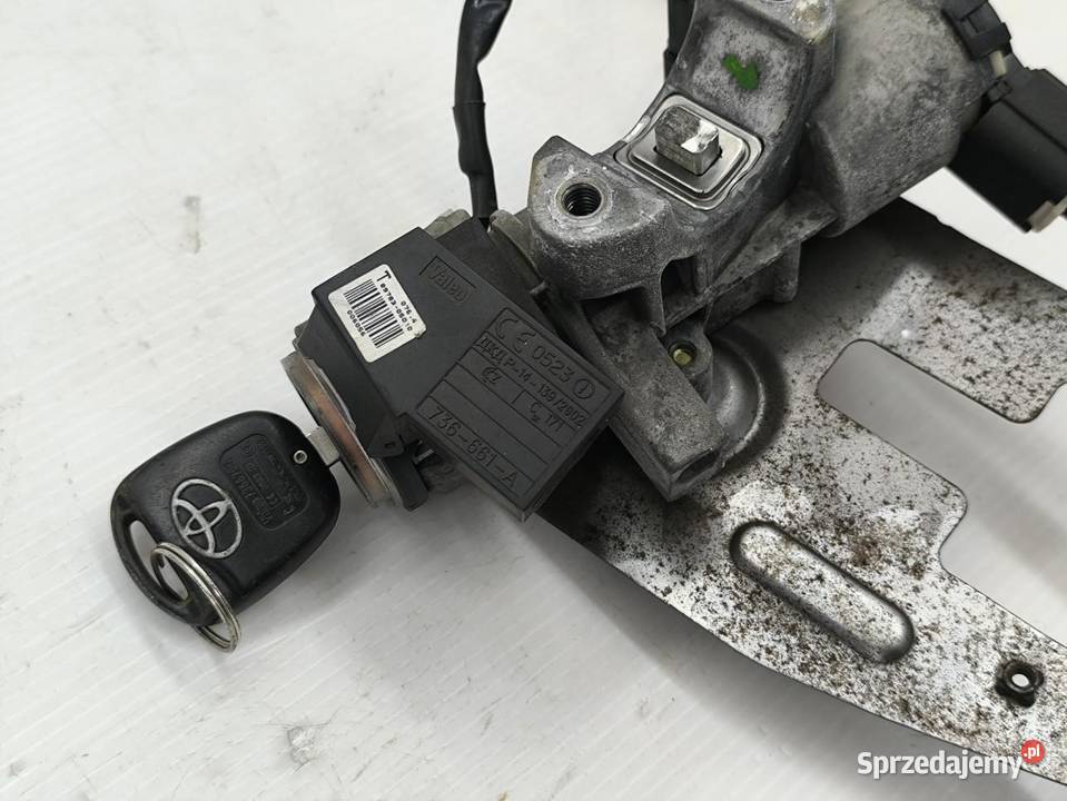 STACYJKA TOYOTA AVENSIS II T25 8978305010 osobowe sprzedam