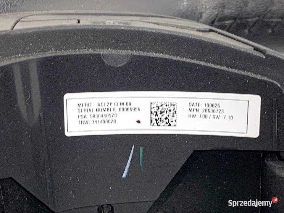 KIEROWNICA CITROEN C4 CACTUS 98304405ZD