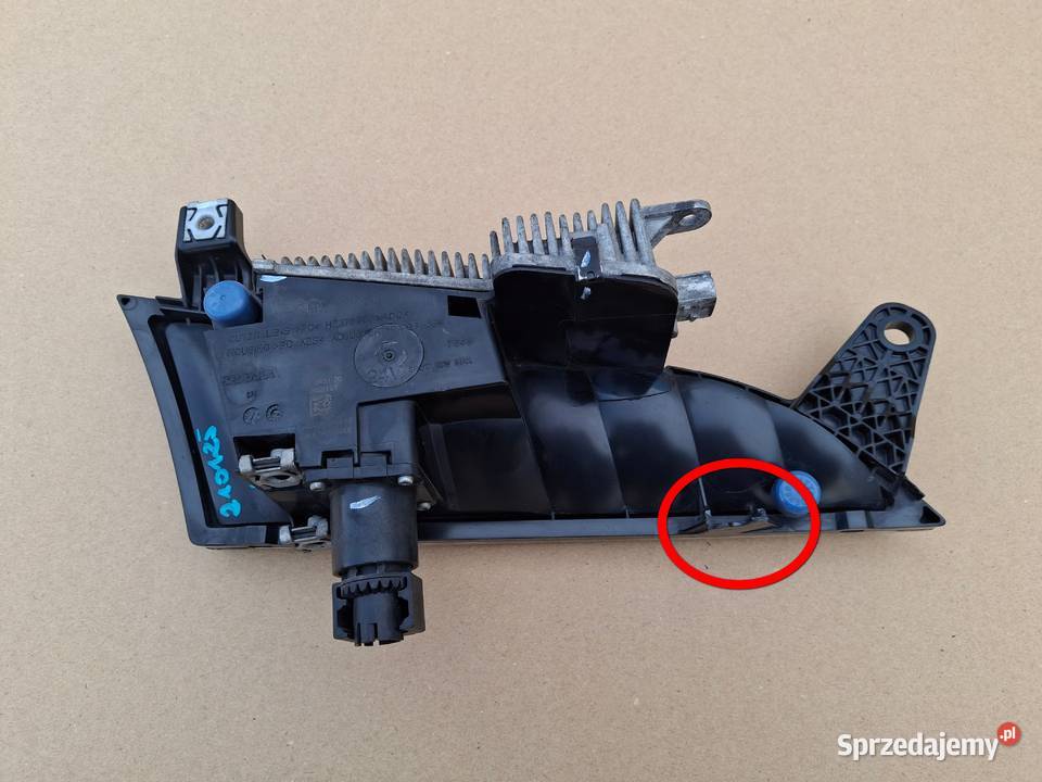 SCANIA R S HALOGEN LEWY ATRAPA LAMPA Lampy przeciwmgielne Bieleń
