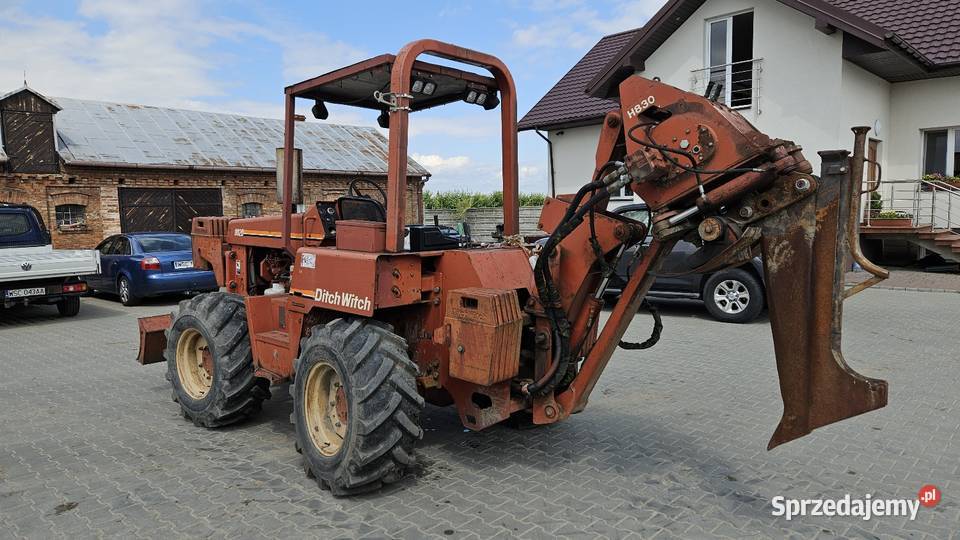 Pługoukładacz wibropług Ditch Witch 8020 nie