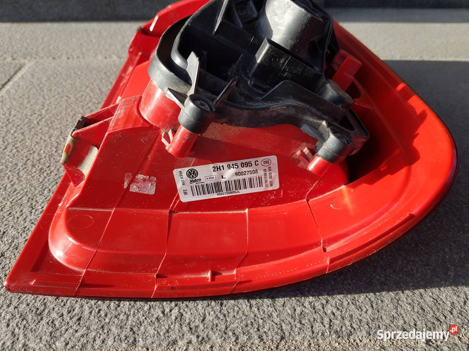 VW Amarok 2009 Lampy tył 2H1945095 2H1845088 osobowe Warszawa