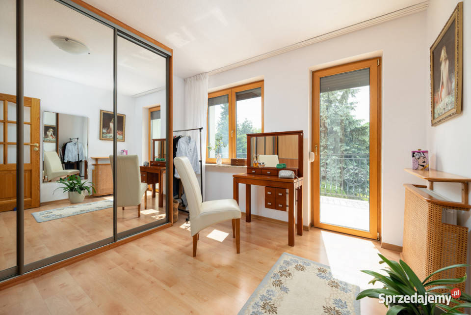 Dom bliźniak Łomianki 190m2 blacha