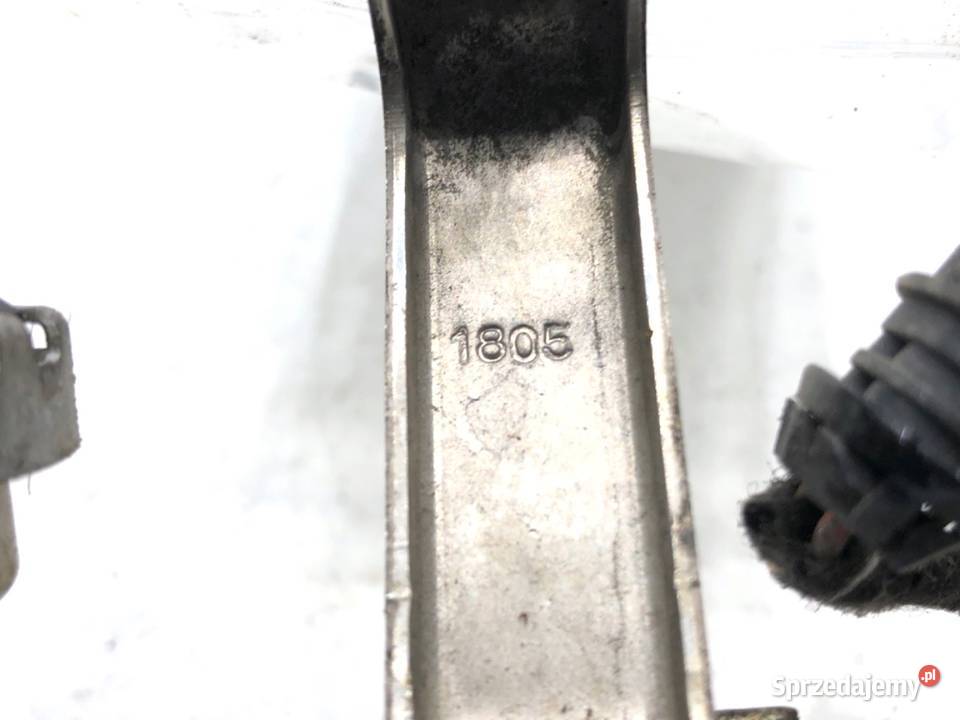 LISTWA WTRYSKOWA OPEL ZAFIRA B 16 105 podkarpackie