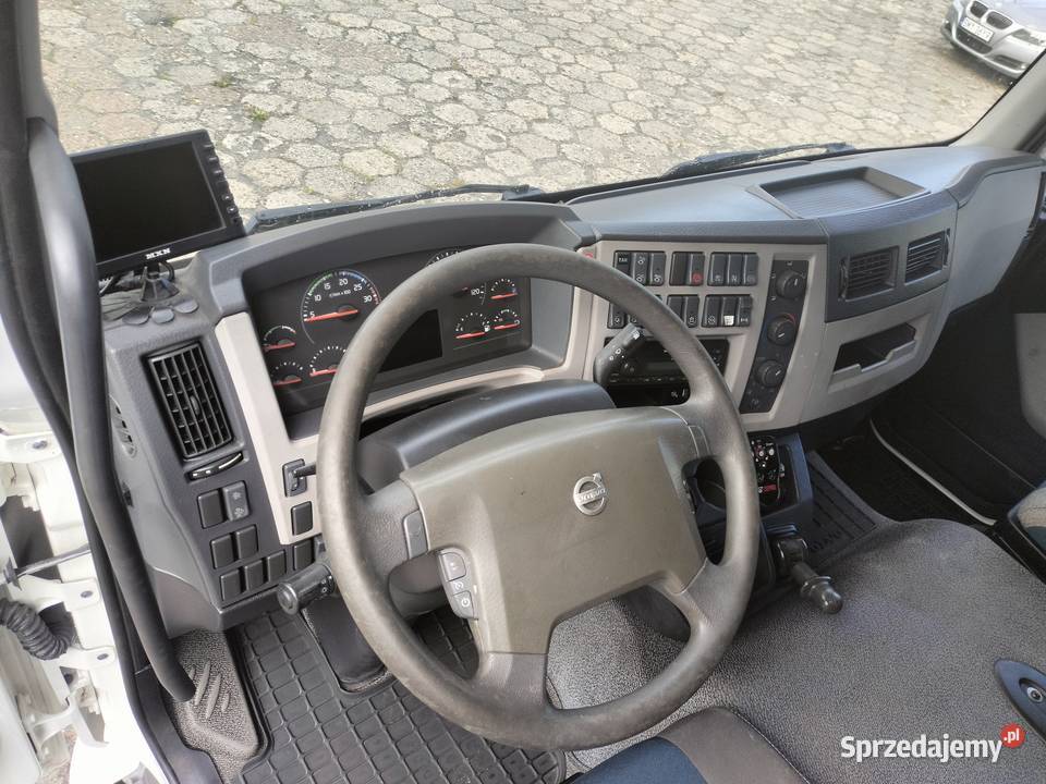 VOLVO FL 4x2 REGULOWANY KONTENER IZOTERMA WINDA sprzedam