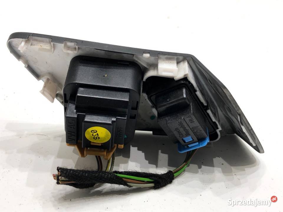 PRZEŁĄCZNIK REGULACJI LUSTEREK VW GOLF VII