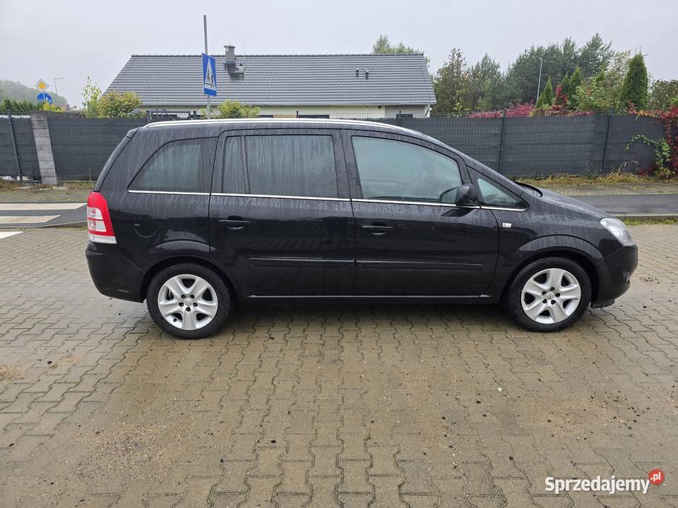 Opel Zafira B 2011r 18 16v Klima PDC Stan 7os sprowadzony Polkowice sprzedam