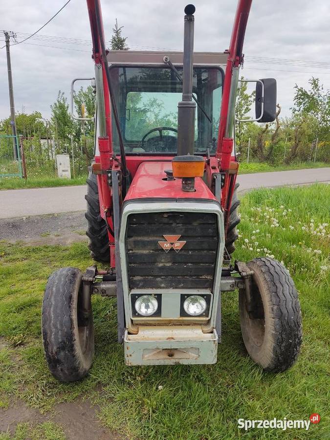 Ciągnik Massey Ferguson MF 560 z turem 70 nieuszkodzony Kutno