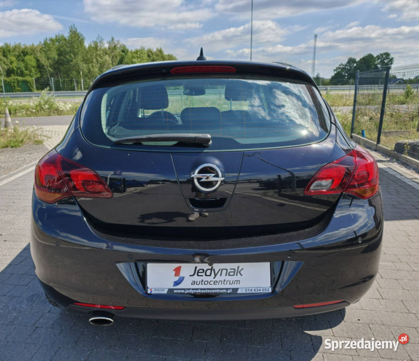 Opel Astra J 20092019 234000km Opel Lipówki