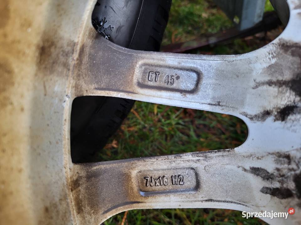 Komplet kół Alufelgi ET45 7J X 16 H2 opony Samochodowe
