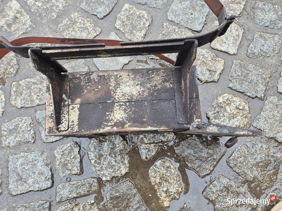 Skrzynka narzędziowa Ursus C330