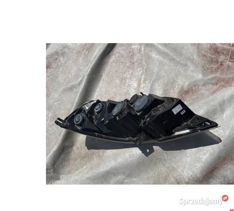 Lampa prawa reflektor prawy Renault Master III dostawcze podkarpackie Tarnobrzeg