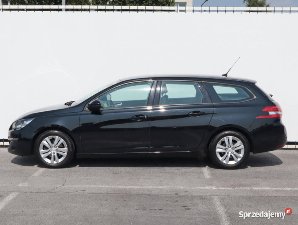 Peugeot 308 12 eTHP Rok produkcji 2014