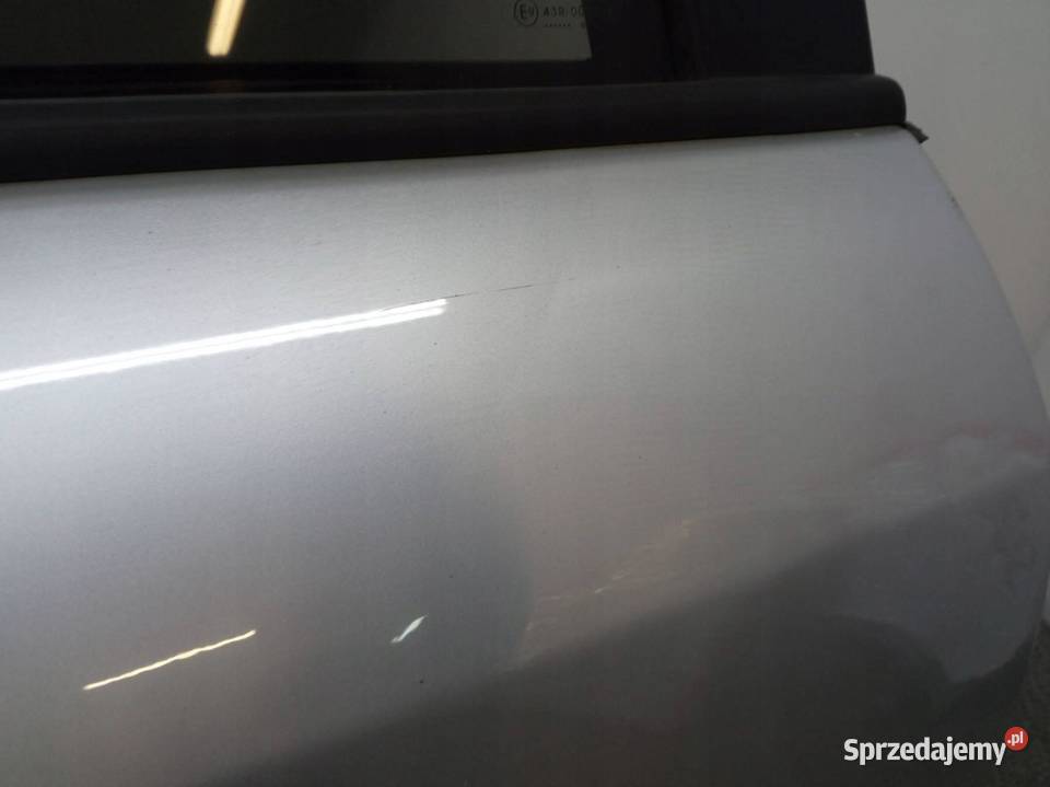 DRZWI PRAWE TYŁ KOMBI LIFT TED69 Renault Megane Rok produkcji 2016 Drzwi Części samochodowe