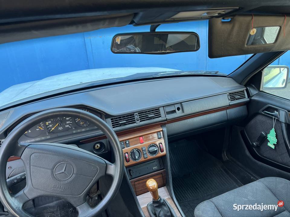 Wnętrze fotele deska rozdzielcza boczki Mercedes Pozostałe opolskie Prudnik